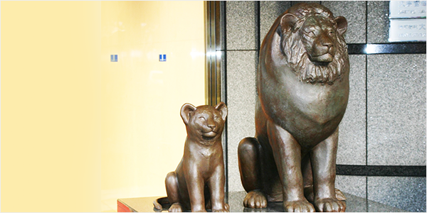 ライオン像の秘密 大京